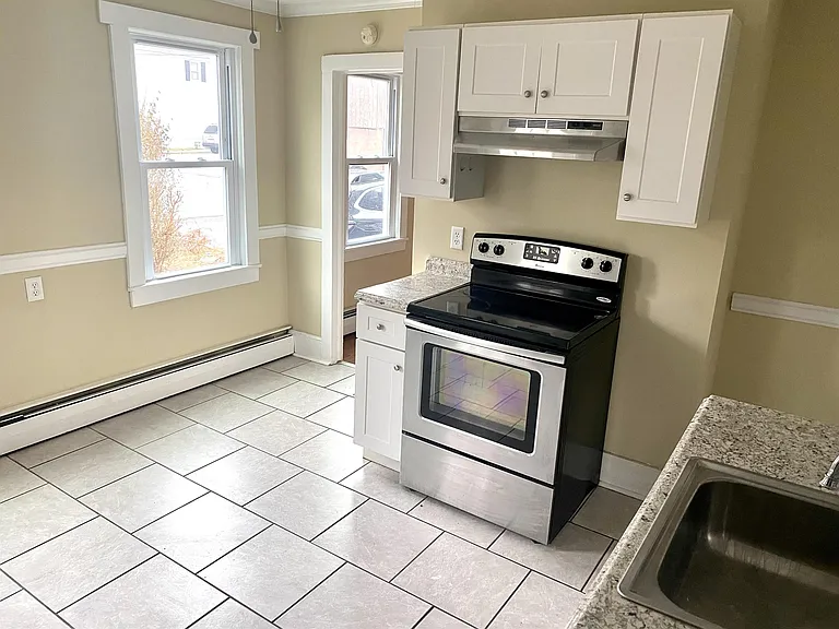 19 Center Streetsingle Family — Photo 26