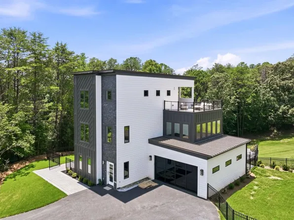84 Schwarzwald Strasse, Helen, GA 30545