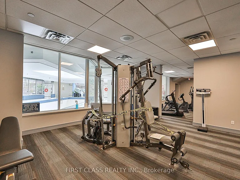 3181 Bayview Ave #902 — Photo 40