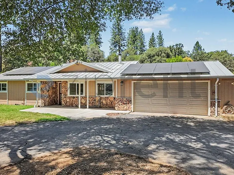 17068 Vintage Dr — Photo 10