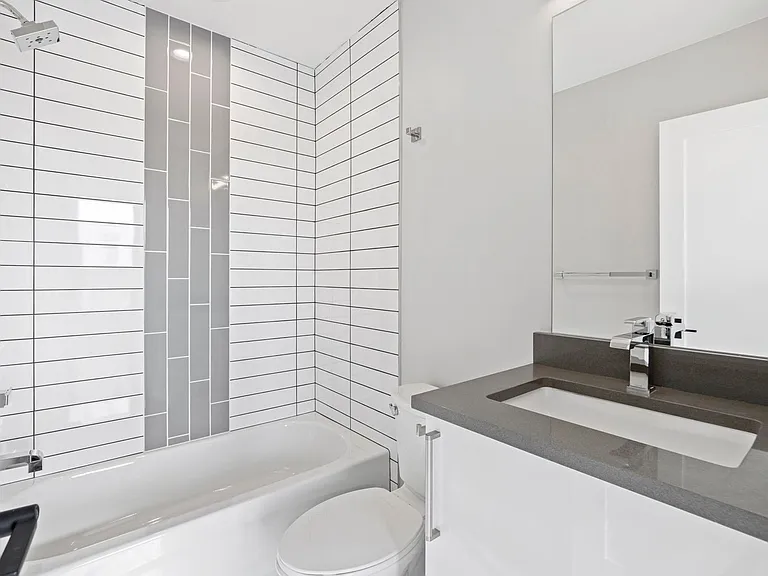 3832 Jason St — Photo 13