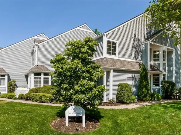 13 Hale Lane #13, Darien, CT 06820