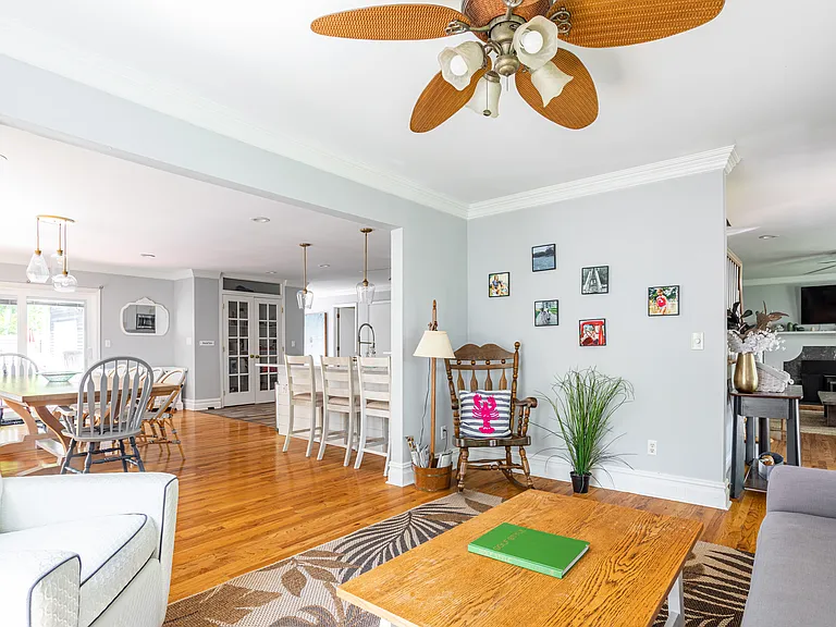 2300 Pine Tree Rd — Photo 39