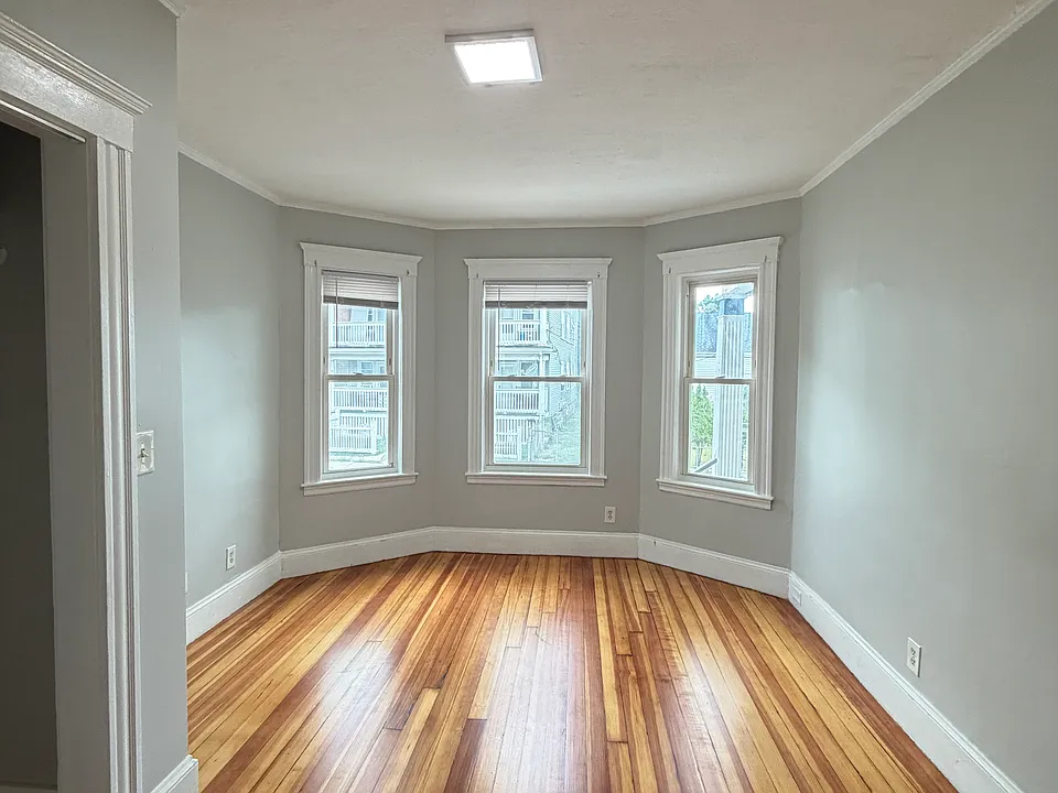 381 Centre St #1