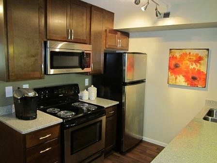 1st image of 1120 Town Centre Dr APT 4