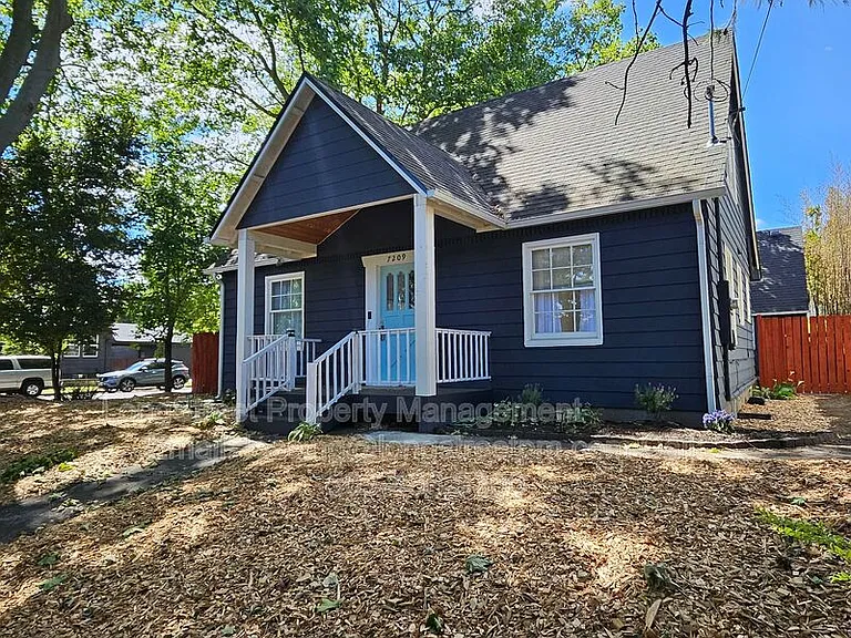 7209 N McKenna Ave — Photo 2