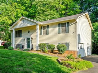 3156 Hickory Ridge Dr, Winston Salem, NC 27127