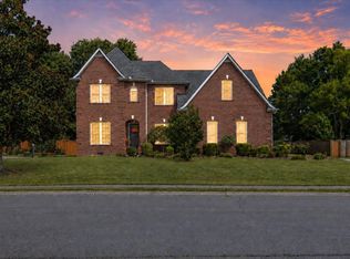 2925 Schoolside St, Murfreesboro, TN 37128