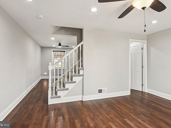 4th image of 542 Lucia Ave