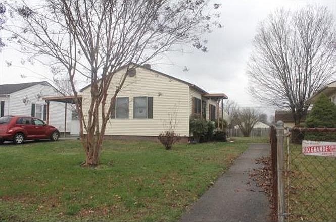 1st image of 1568 Redwood Dr