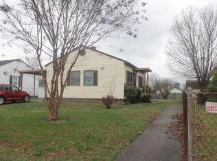 1568 Redwood Dr, Kingsport, TN 37664