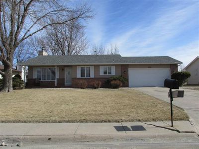 1016 Richmond Ave, Hastings, NE, 68901