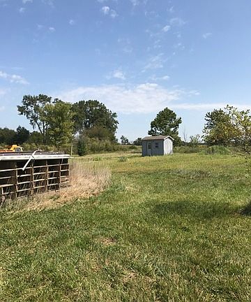 3rd image of 21036 W Curtis Rd