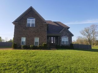 202 Fieldcrest Dr, Mount Juliet, TN 37122
