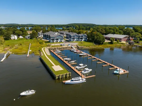 10 LITTLE BAY Drive, Dover, NH 03820
