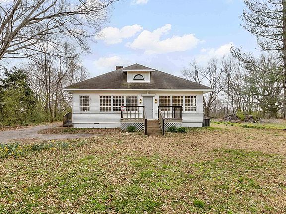 2nd image of 8457 Kerrville Rosemark Rd