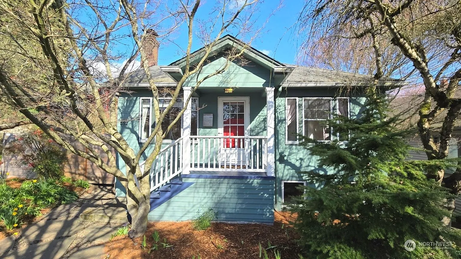 552 NE 60th Street photo 1