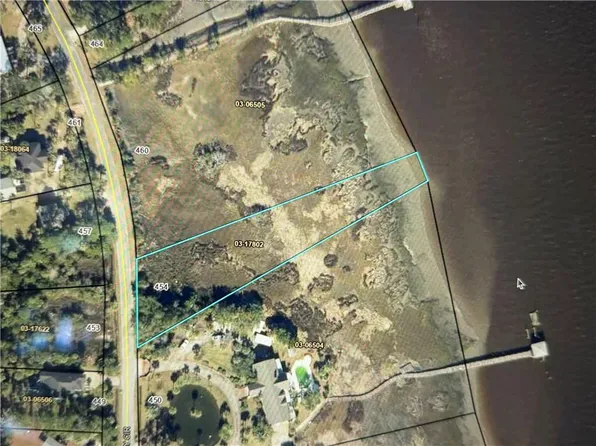 454 Midway Cir, Brunswick, GA 31523