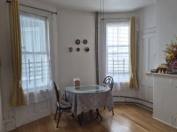 34 Storms Ave, Jersey City, NJ 07306