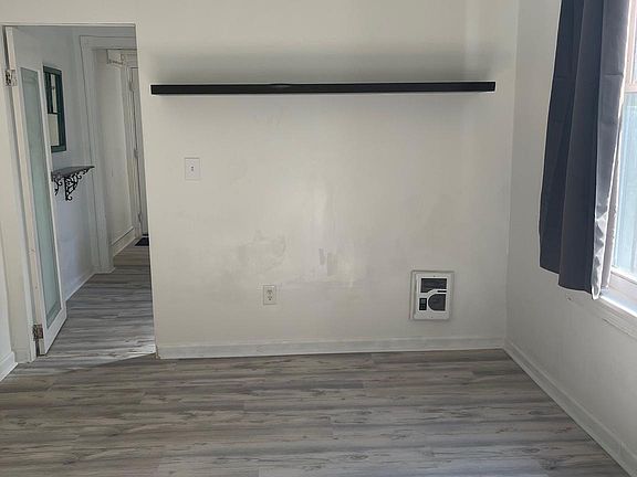 2nd image of 3442 N 18th St Floor 2