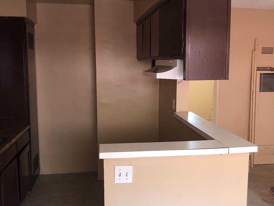 1st image of 2222 Zoe Ave #D
