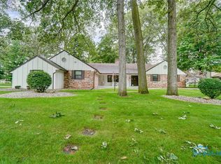 3200 Byrnwyck Dr, Findlay, OH 45840