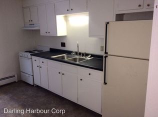 11 Willow Ave APT F, Saco, ME 04072