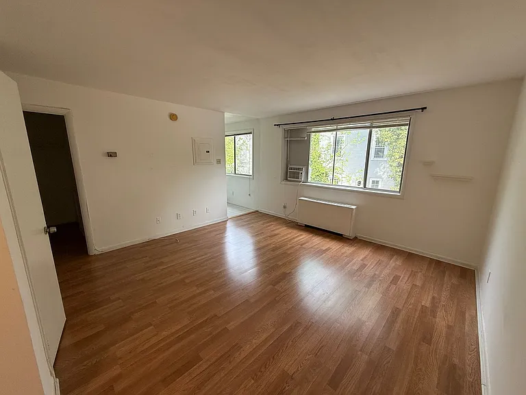 4455 Macarthur Blvd — Photo 5