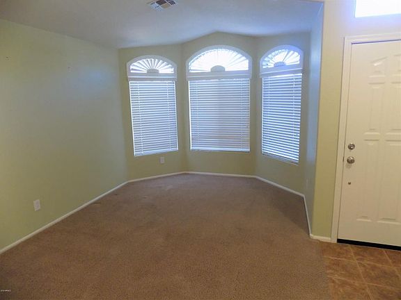 2nd image of 897 E Lovegrass Dr