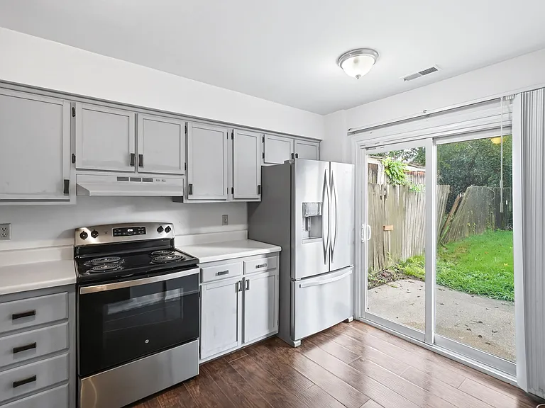 5208 Richard Rd — Photo 7