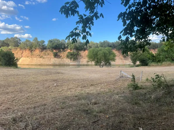 (undisclosed Address), Smithville, TX 78957