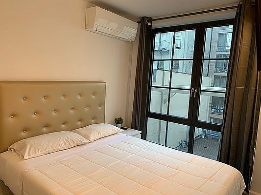 2nd image of 433 W 53rd St #3