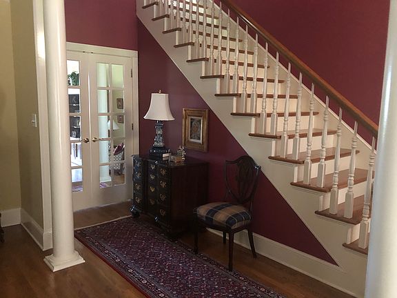 4th image of 2813 Castle Pines Cir SE