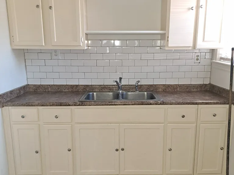 1115 Garland St — Photo 3