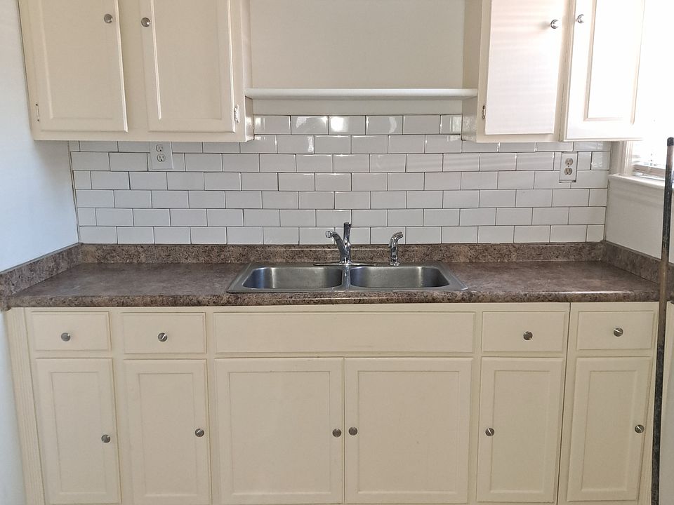 2nd image of 1115 Garland St #1115