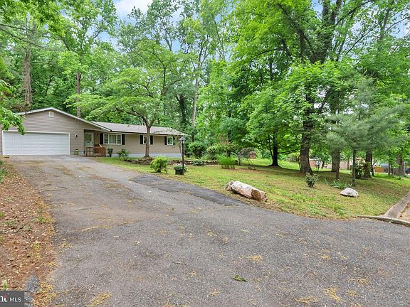 5th image of 14913 Wannas Dr