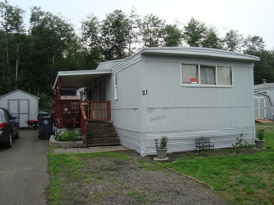 2nd image of 1900 Broadway Ave Trlr 21