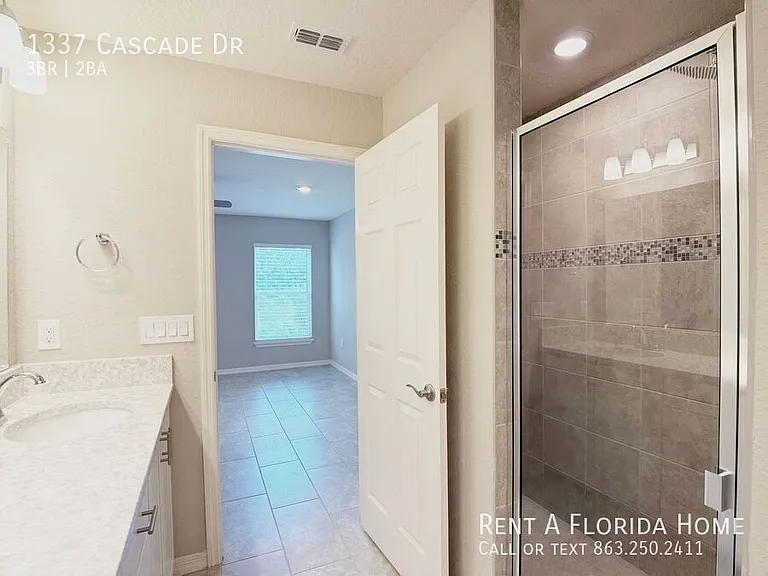 1337 Cascade Dr — Photo 12