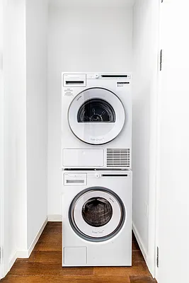 Rented by Compass | media 30