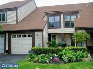 8 Log Pond Dr, Horsham, PA 19044