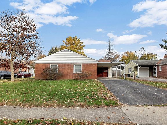 3rd image of 424 Carilla Ln
