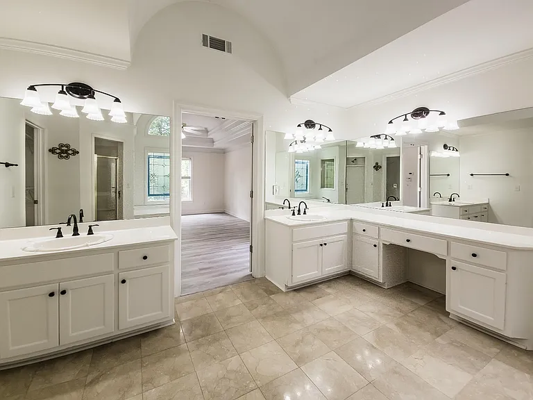 7335 Craigleith Dr — Photo 15