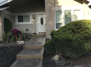 3340 Twin Oaks Dr, Napa, CA 94558