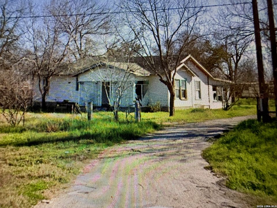 1st image of 560 S Loop 1604 E LOT MID
