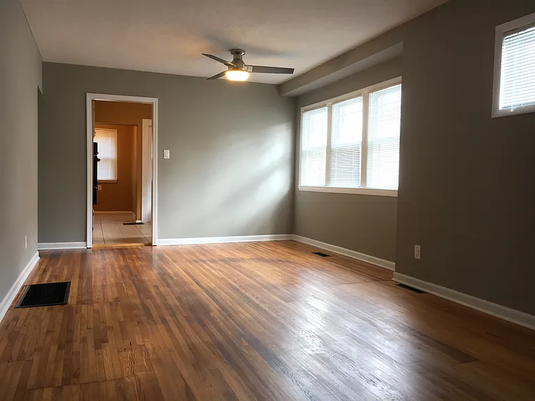 1417 N Colorado Ave — Photo 3