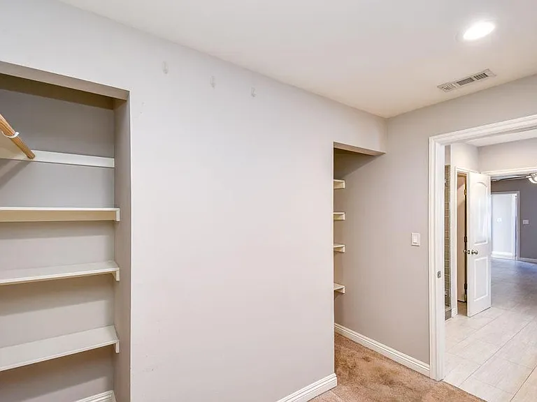 321 N Lima St — Photo 30