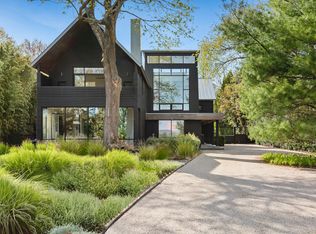 19 Fresh Pond Rd, Sag Harbor, NY 11963