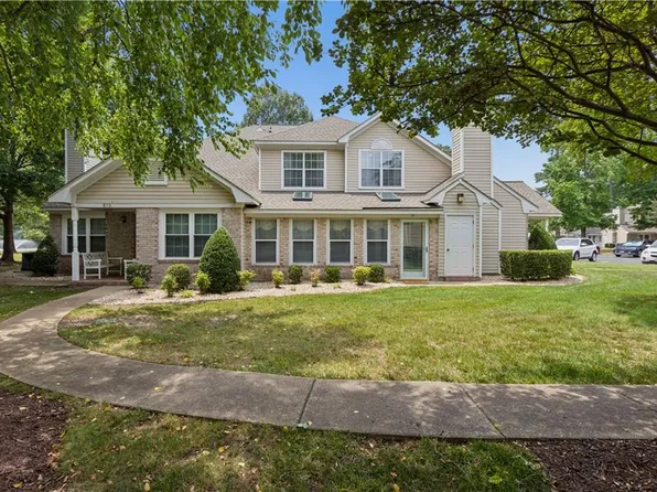 808 Sandy Bay Cv, Newport News, VA 23602