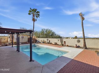 9701 W Calle Anasazi, Tucson, AZ 85735