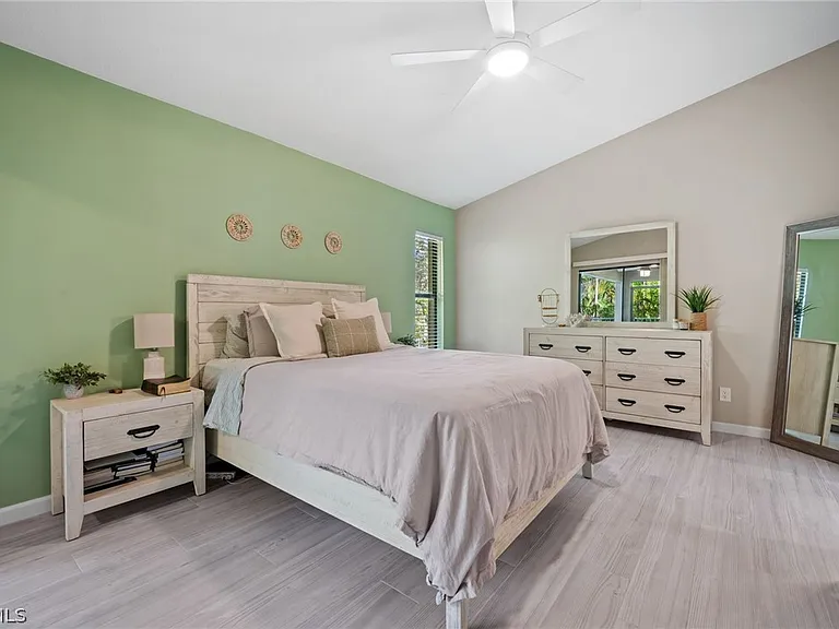 17611 Marco Island Ln — Photo 22